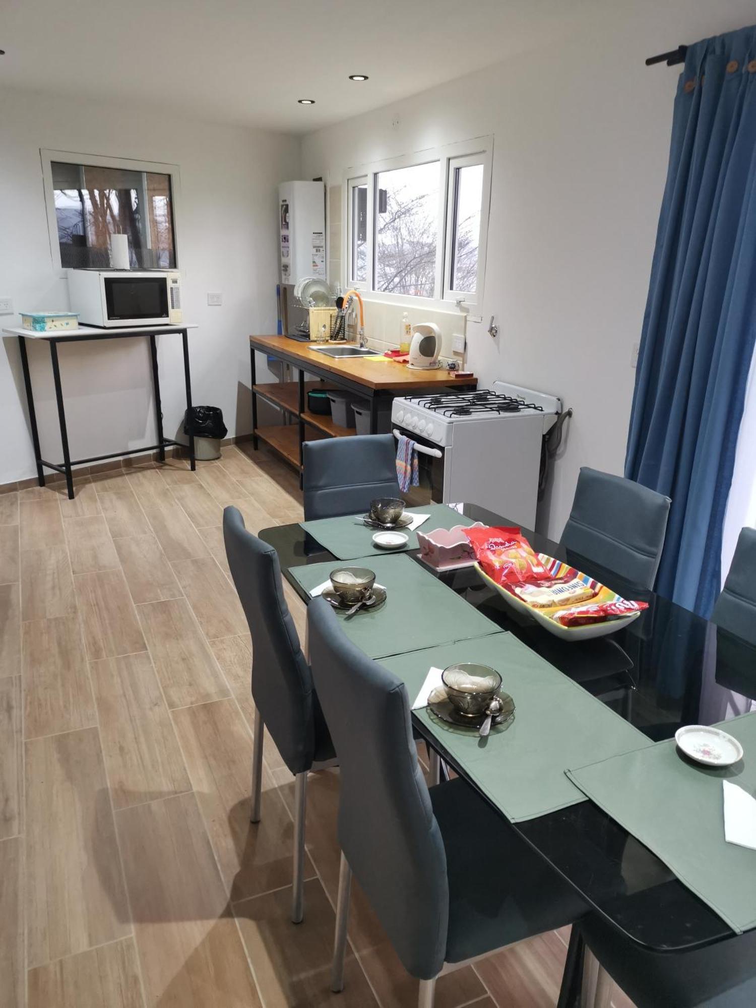 ウシュアイアCasa Departamento En El Bosqueアパートメント エクステリア 写真