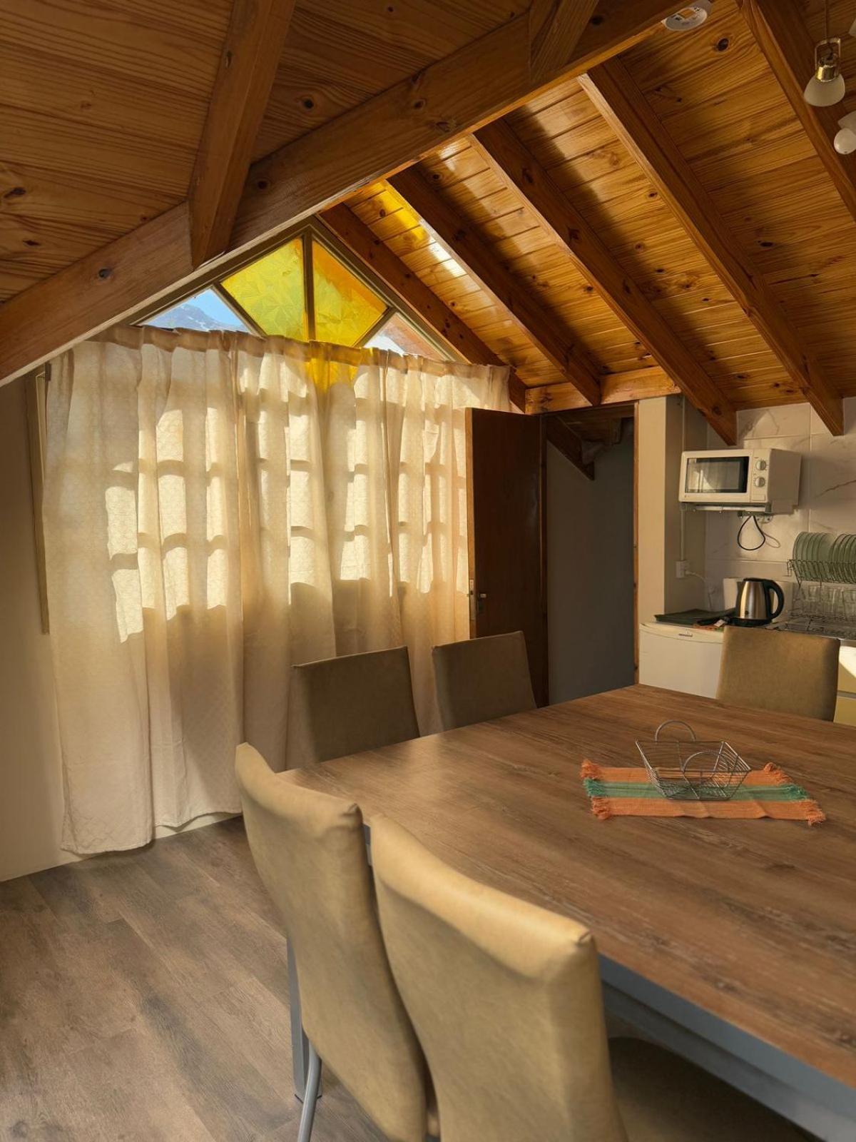 ウシュアイアCasa Departamento En El Bosqueアパートメント エクステリア 写真