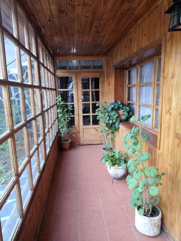 ウシュアイアCasa Departamento En El Bosqueアパートメント エクステリア 写真
