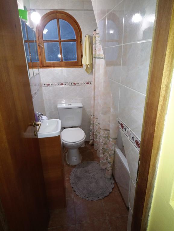 ウシュアイアCasa Departamento En El Bosqueアパートメント エクステリア 写真