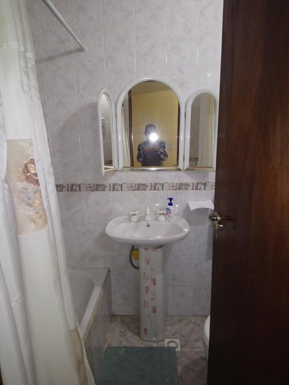 ウシュアイアCasa Departamento En El Bosqueアパートメント エクステリア 写真