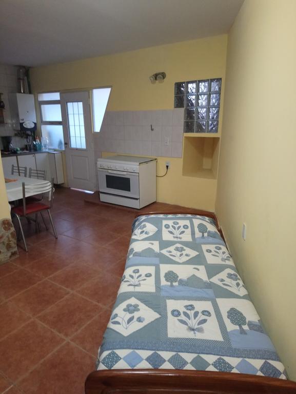 ウシュアイアCasa Departamento En El Bosqueアパートメント エクステリア 写真